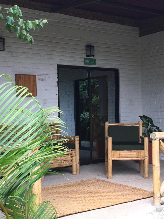 Casita Madame Hotel Puerto López Buitenkant foto